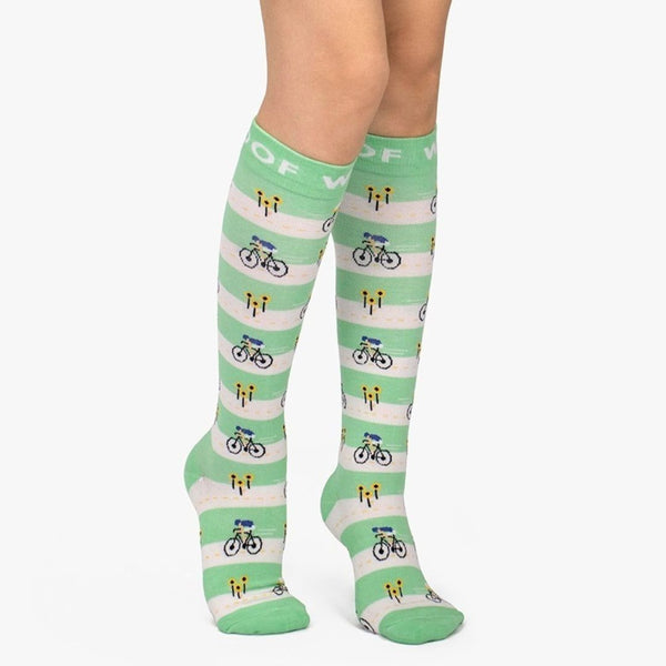 //kw.drwoofapparel.com/cdn/shopifycloud/storefront/assets/no-image-2048-a2addb12_grande.gif