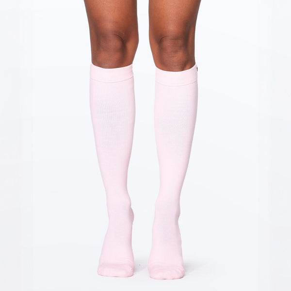 //kw.drwoofapparel.com/cdn/shopifycloud/storefront/assets/no-image-2048-a2addb12_grande.gif