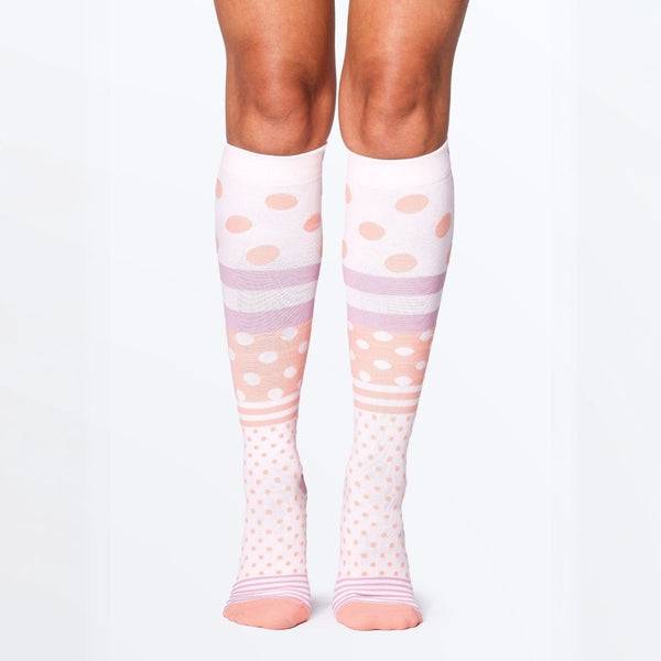 //kw.drwoofapparel.com/cdn/shopifycloud/storefront/assets/no-image-2048-a2addb12_grande.gif